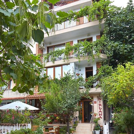 Nirvana Guest House Nesebar Exterior photo