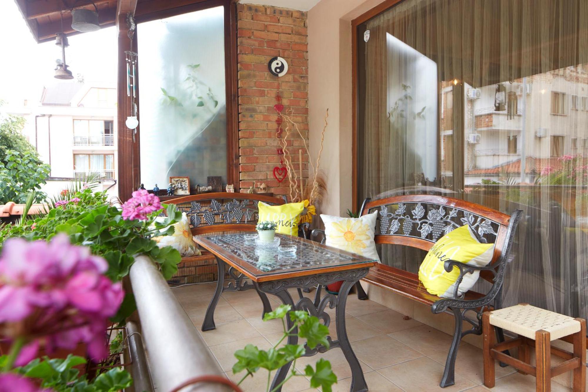 Nirvana Guest House Nesebar Exterior photo